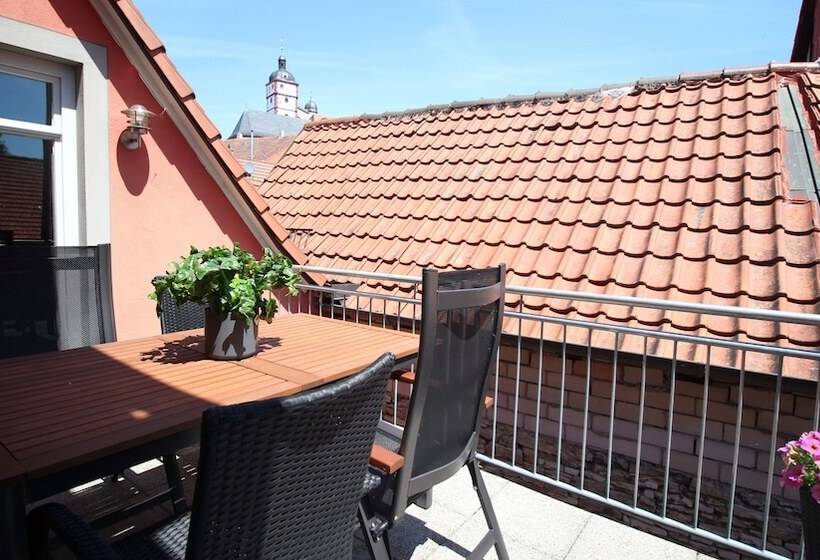 Номер Стандарт с Балконом, Aparthotel Alte Schmiede Dettelbach