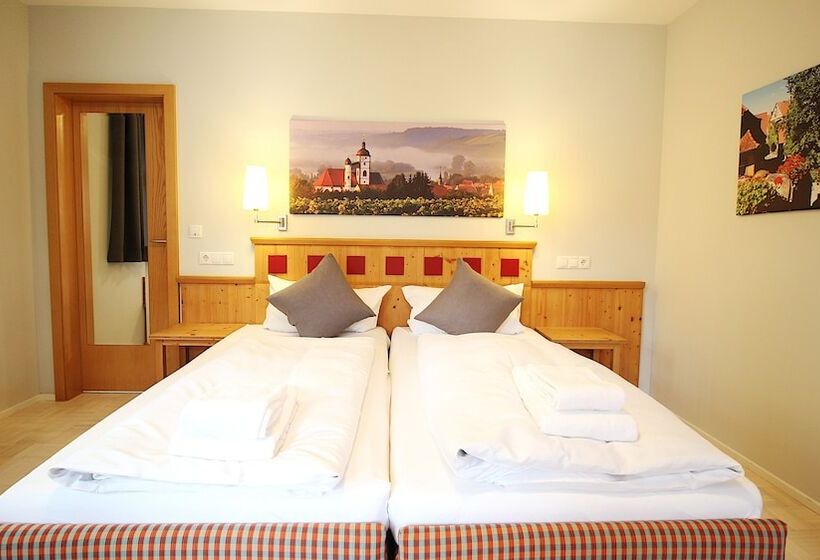 Семейный Номер, Aparthotel Alte Schmiede Dettelbach