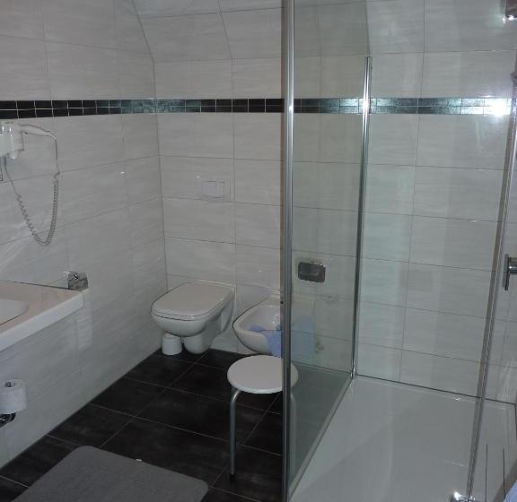 스탠다드 트리플 룸, Alte Post