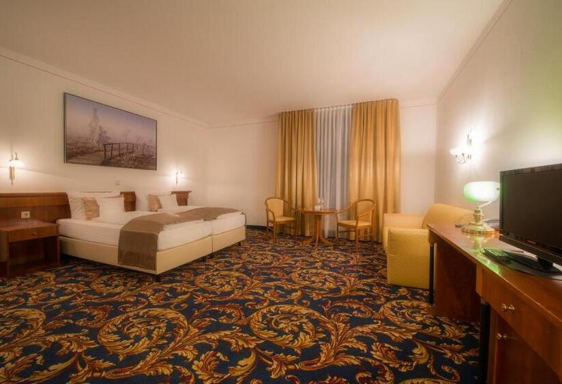 חדר קומפורט לשלושה, Bachmühle