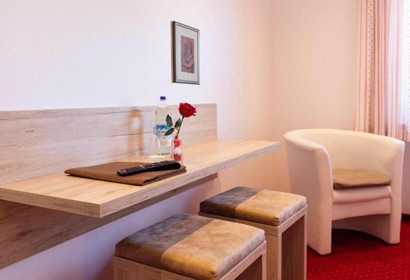 スタンダードシングルルーム, Garni Bergidyll Adults Only