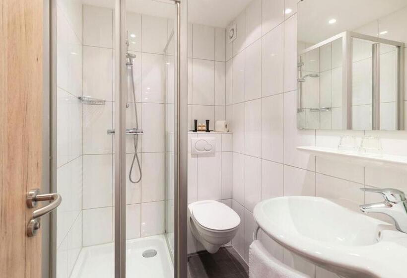 スタンダードルーム, Garni Bergidyll Adults Only