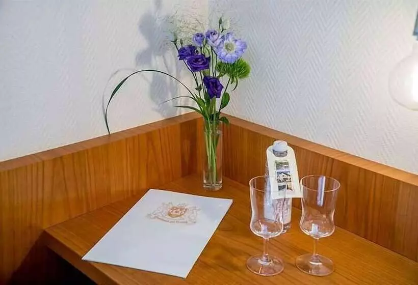 اتاق استاندارد, Gasthaus Zur Krone
