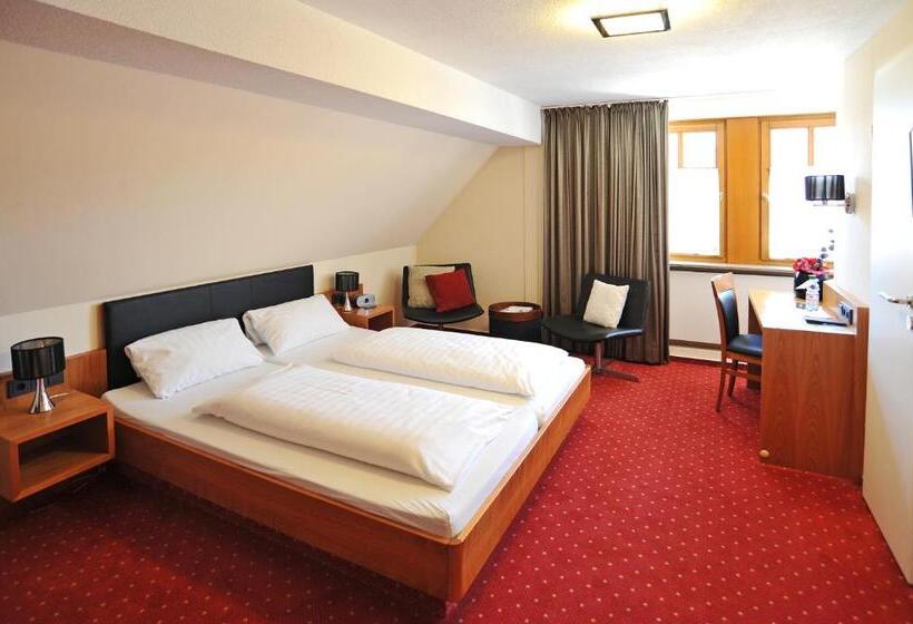 Номер Стандарт, Gasthaus Zur Krone