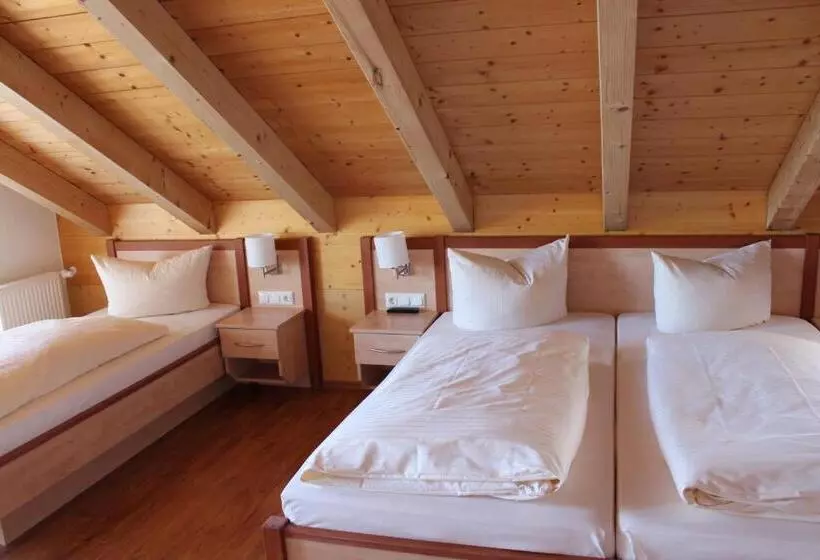 سوییت خانوادگی, Gasthof Kramerwirt
