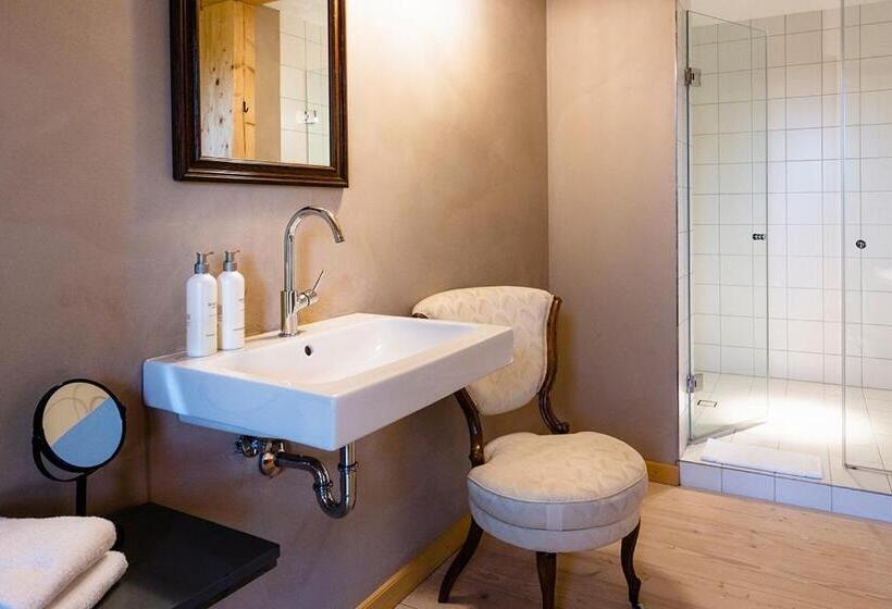 デラックスルーム, Gut Sonnenhausen