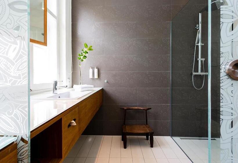 ガーデンビューファミリールーム, Gut Sonnenhausen