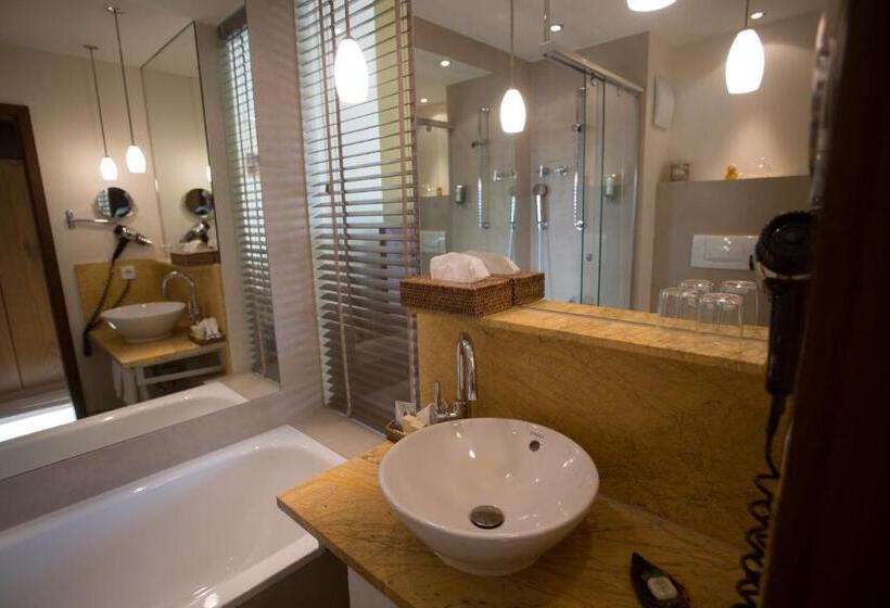 수피리어 룸, Heiligenstein