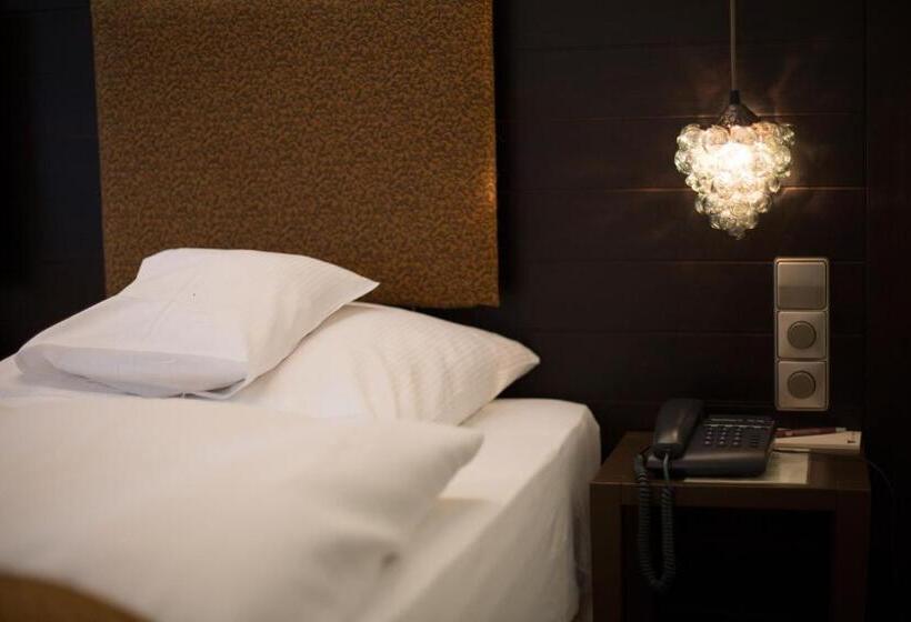 수피리어 룸, Heiligenstein