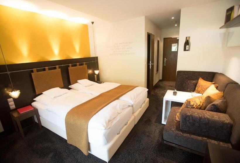 수피리어 룸, Heiligenstein