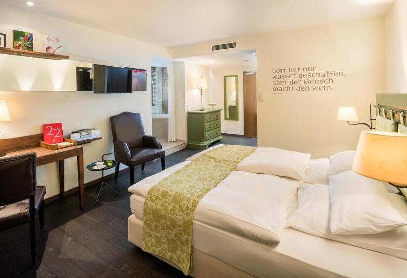 스탠다드 테마룸, Heiligenstein