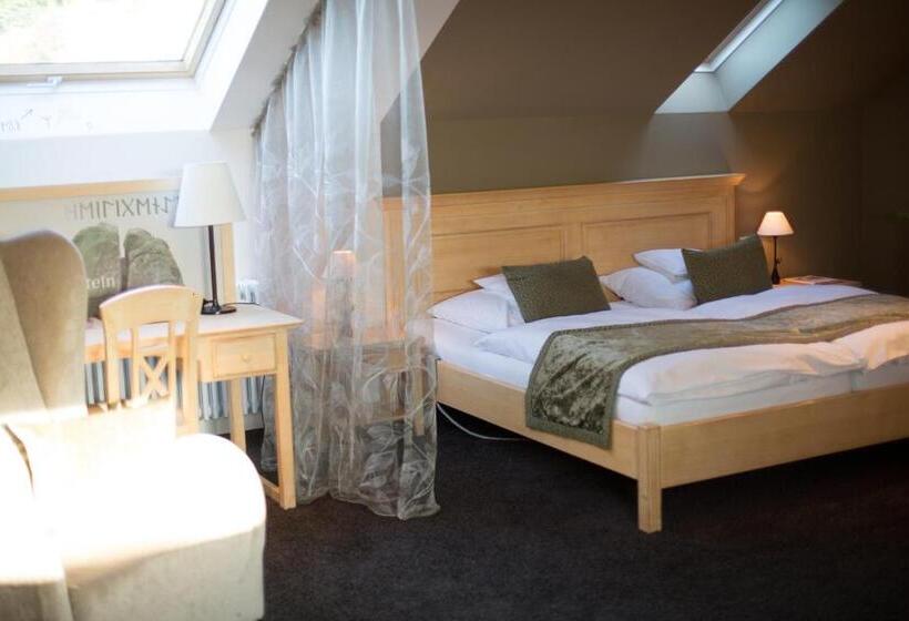 주니어 스위트, Heiligenstein