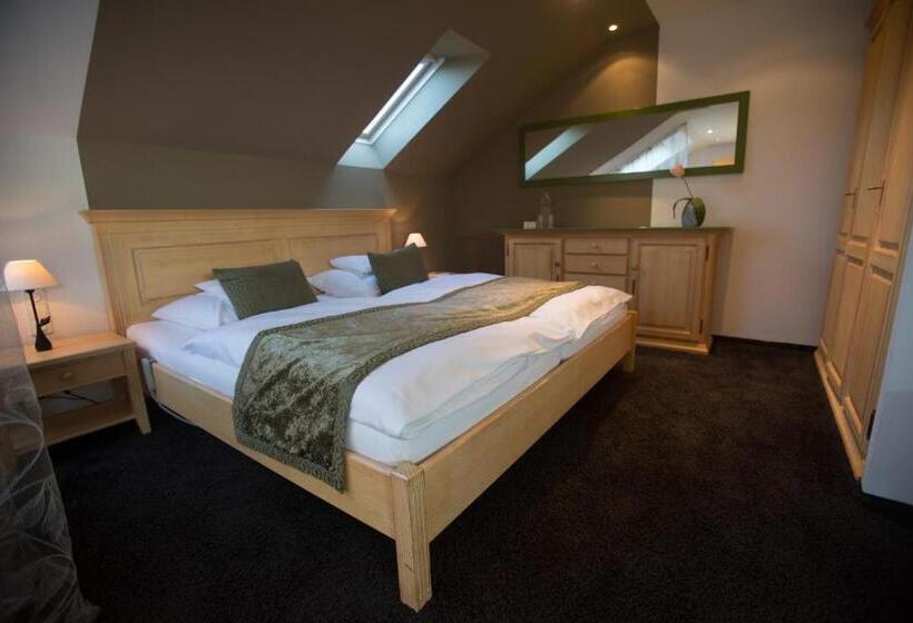 주니어 스위트, Heiligenstein