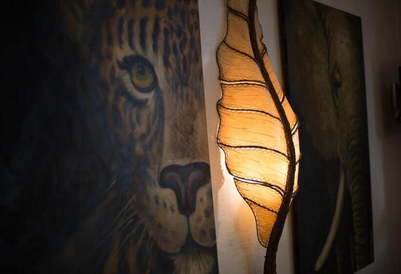 스탠다드 테마룸, Heiligenstein