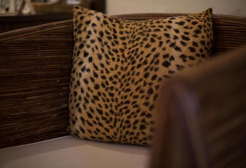 스탠다드 테마룸, Heiligenstein