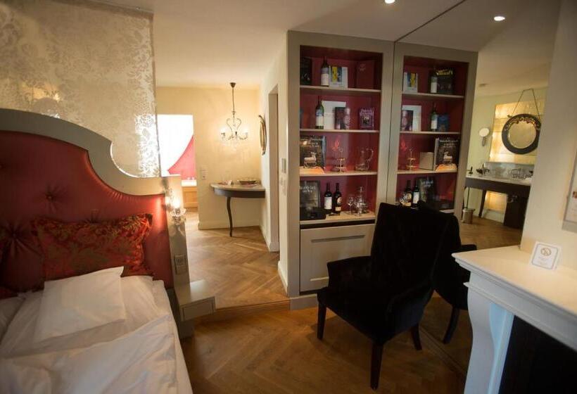 스탠다드 테마룸, Heiligenstein