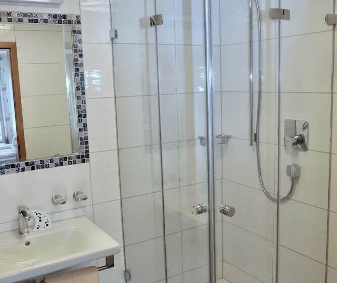 标准间带阳台, Kaisers Das Kleine Stadt