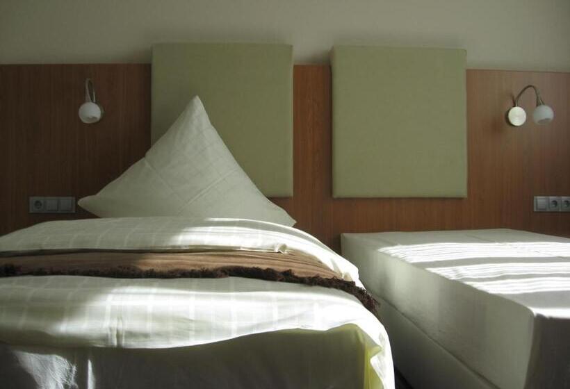 Номер Стандарт Индивидуальный, Qualitel Hilpoltstein