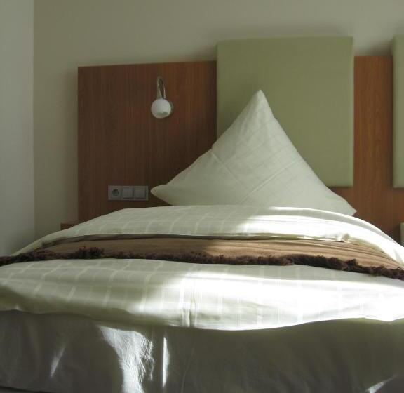 Номер Стандарт Индивидуальный, Qualitel Hilpoltstein