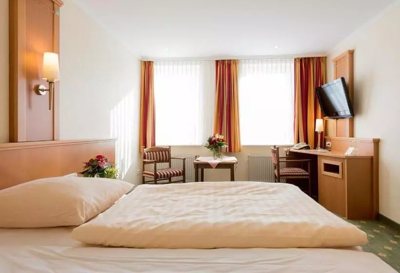 Standard-huone, Röhrs