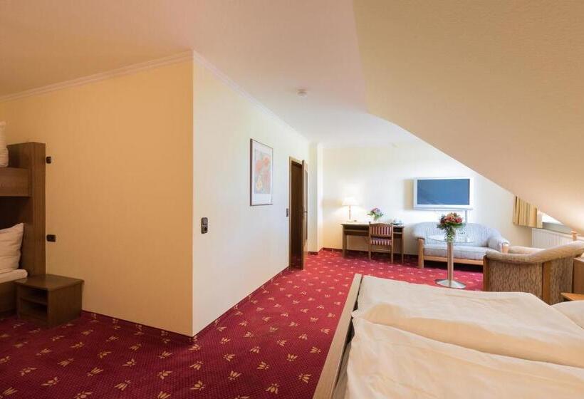 패밀리 룸, Röhrs