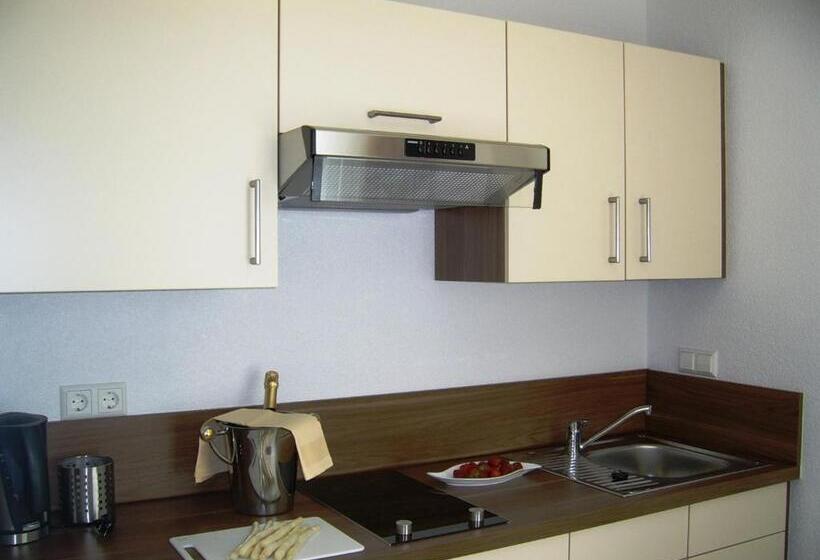 침실 1개 아파트, Ritter