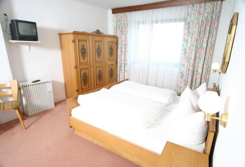 Номер Стандарт, Zum Stemplinger Hansl