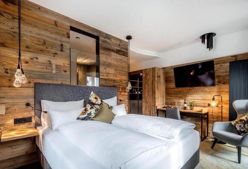 Полулюкс, Zum Stemplinger Hansl