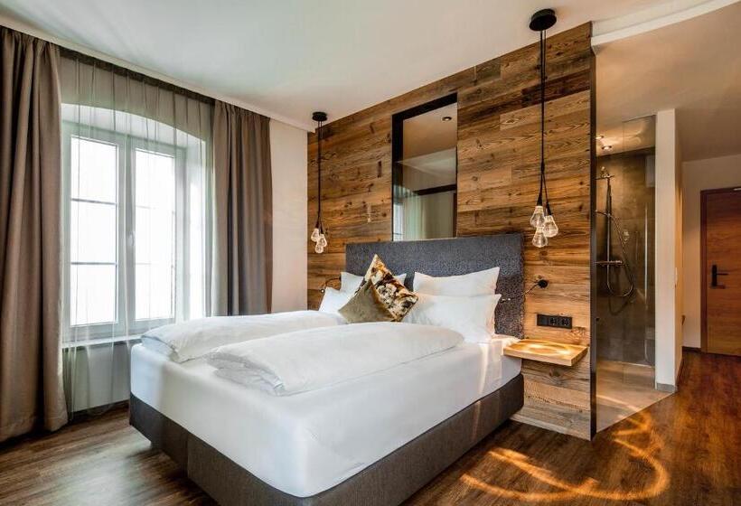 Полулюкс, Zum Stemplinger Hansl