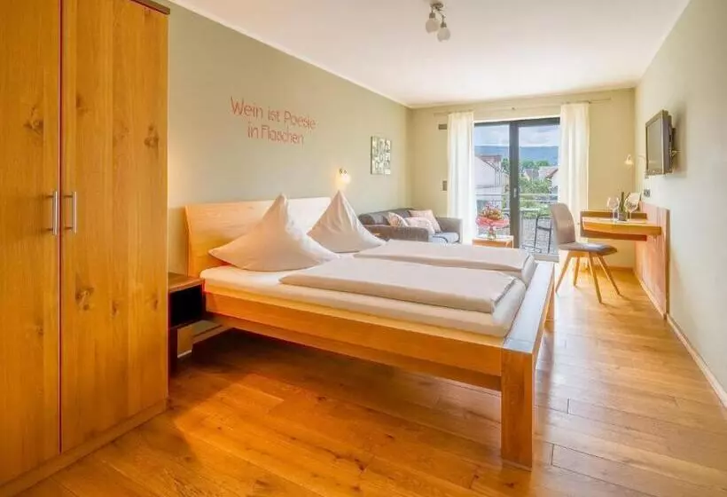 اتاق استاندارد با بالکن, Main Vinotel Weingut Helmstetter
