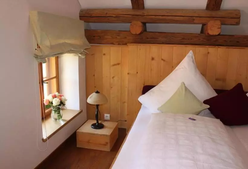 スタンダードルーム, Romantik Hotel Chalet Am Kiental