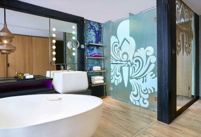 Номер Deluxe Кровать Кинг, Renaissance Bali Nusa Dua Resort