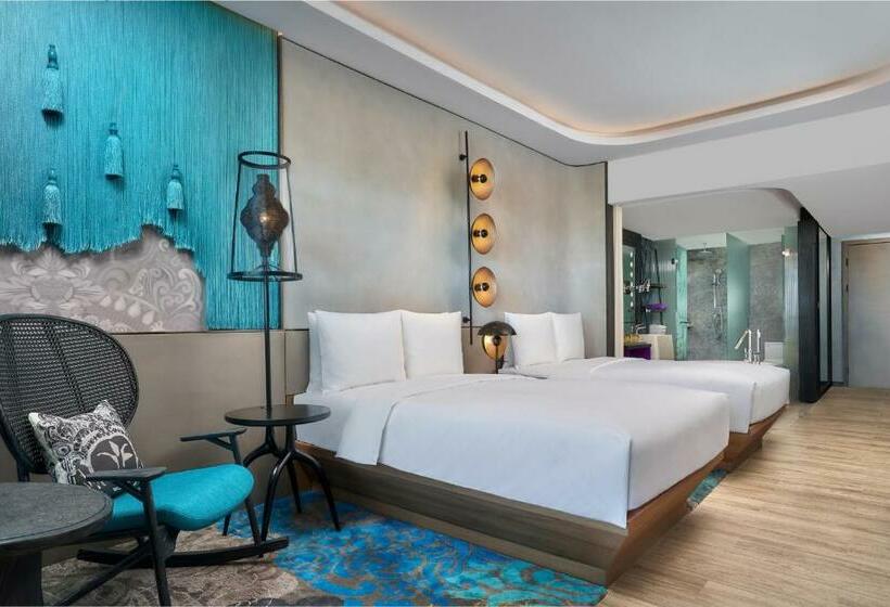 Номер Deluxe с Террасой, Renaissance Bali Nusa Dua Resort