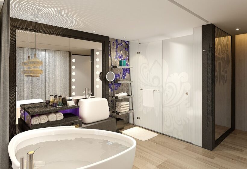 Номер Deluxe с Террасой, Renaissance Bali Nusa Dua Resort