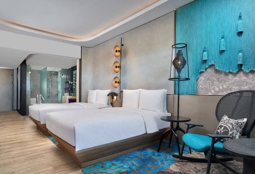 Номер Deluxe с Террасой, Renaissance Bali Nusa Dua Resort