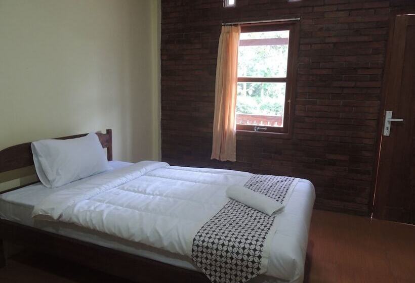 חדר סופריור, Homestay Effendi Borobudur Syariah By Ndalem Beong