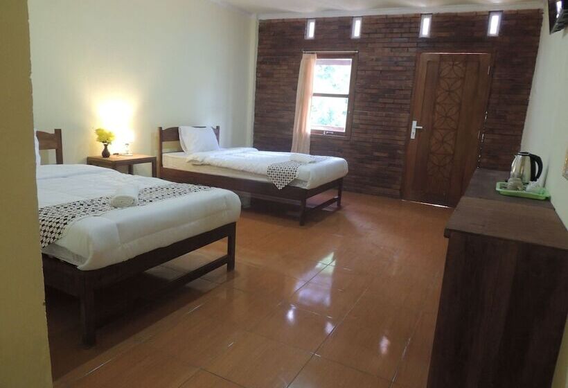 חדר סופריור, Homestay Effendi Borobudur Syariah By Ndalem Beong