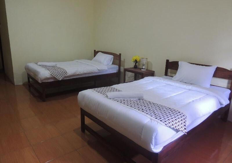 חדר סופריור, Homestay Effendi Borobudur Syariah By Ndalem Beong