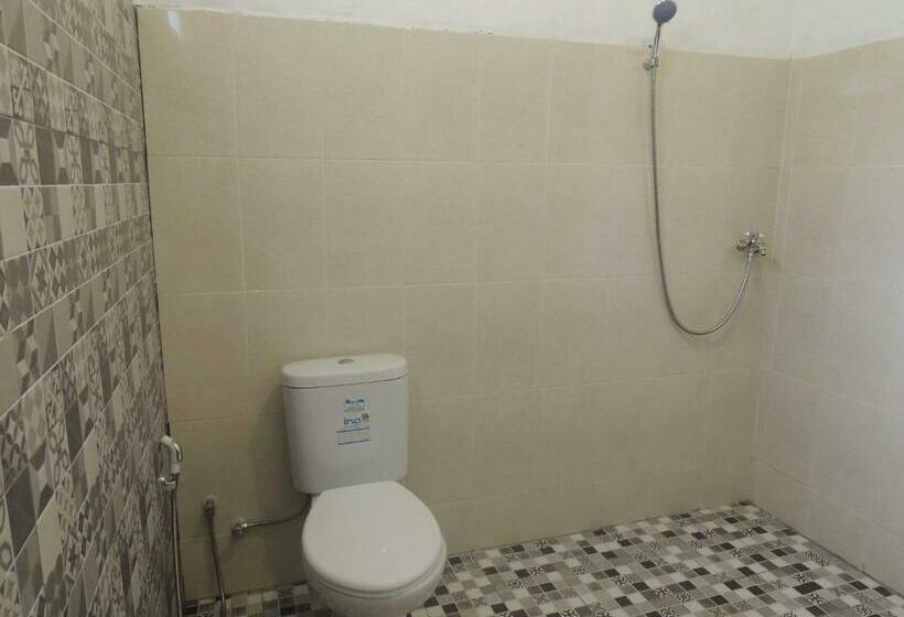 غرفة سوبيريور, Homestay Effendi Borobudur Syariah By Ndalem Beong