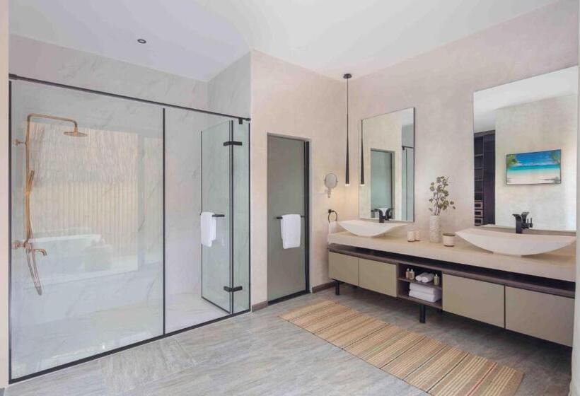 Вилла 2 Спальни, Anantara World Islands Dubai Resort