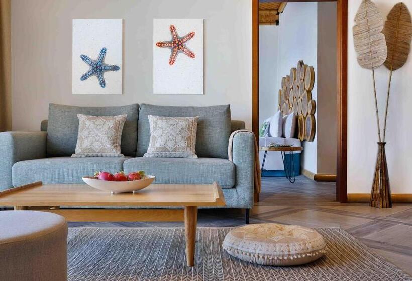 Вилла 4 Спальни, Anantara World Islands Dubai Resort