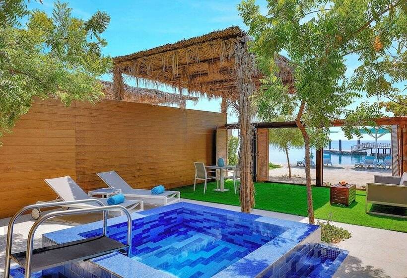 Номер Стандарт, Anantara World Islands Dubai Resort