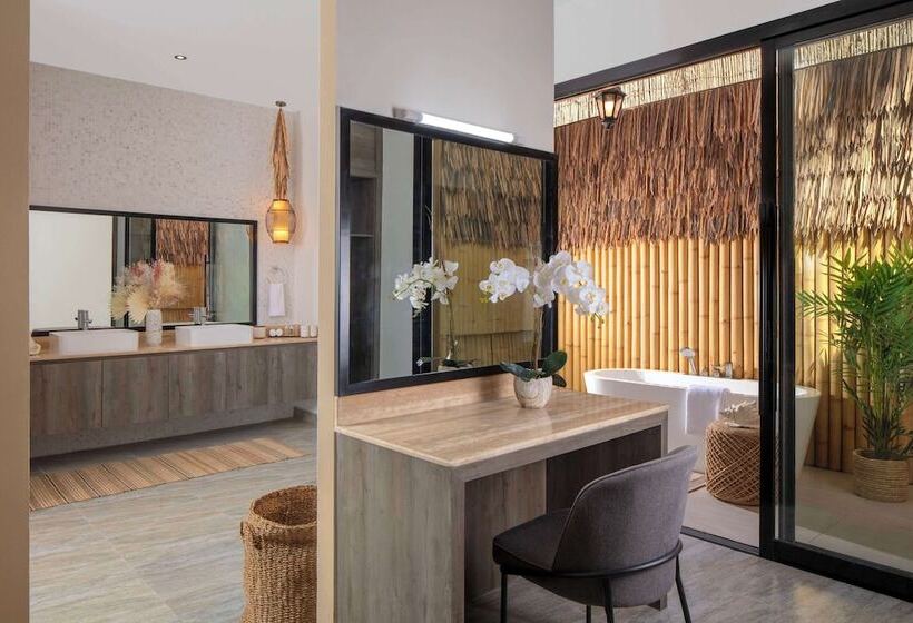 Вилла 2 Спальни, Anantara World Islands Dubai Resort