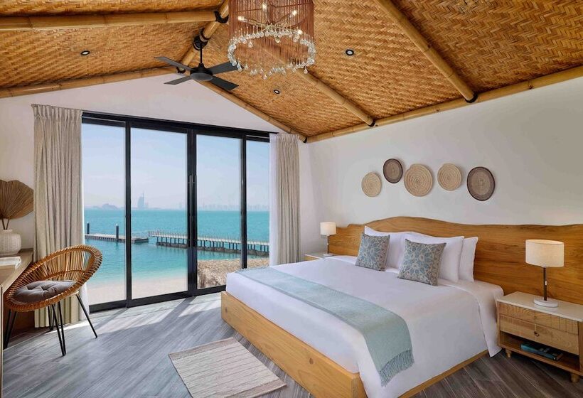 Вилла 4 Спальни, Anantara World Islands Dubai Resort