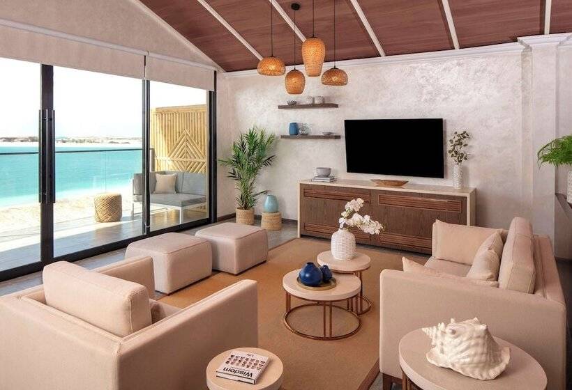 Вилла 2 Спальни, Anantara World Islands Dubai Resort