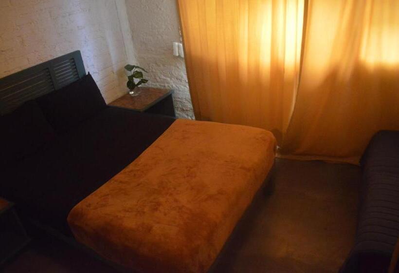 חדר סטנדרט, Canova Hostel & Pizza