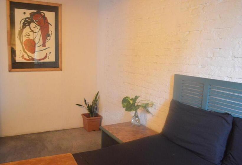 חדר סטנדרט, Canova Hostel & Pizza