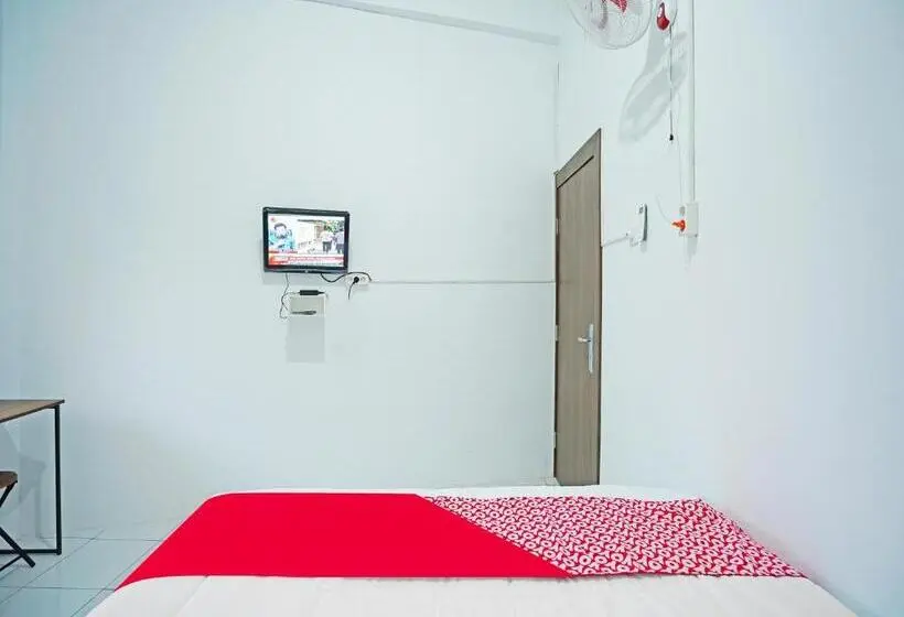 スタンダードルーム, Oyo 91559 Kost Bangau Syariah
