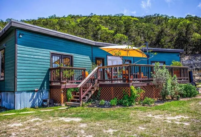 スタンダードルーム, Antler Run Ranch Cabin