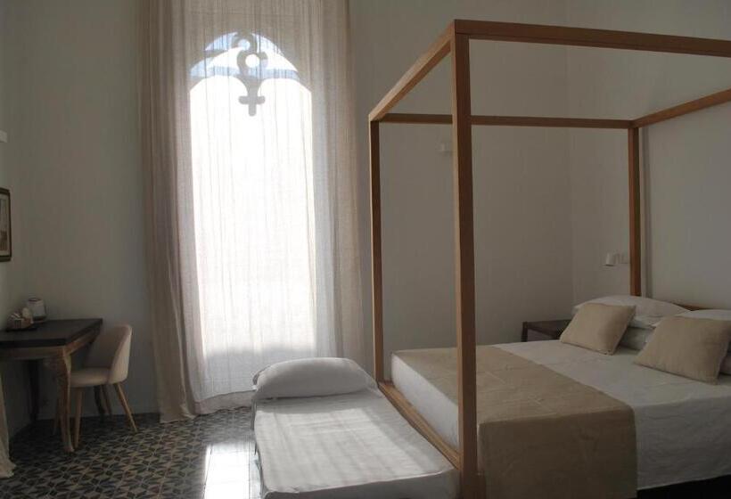 חדר דלוקס עם מרפסת נוף לים, Palazzo Del Cavaliere